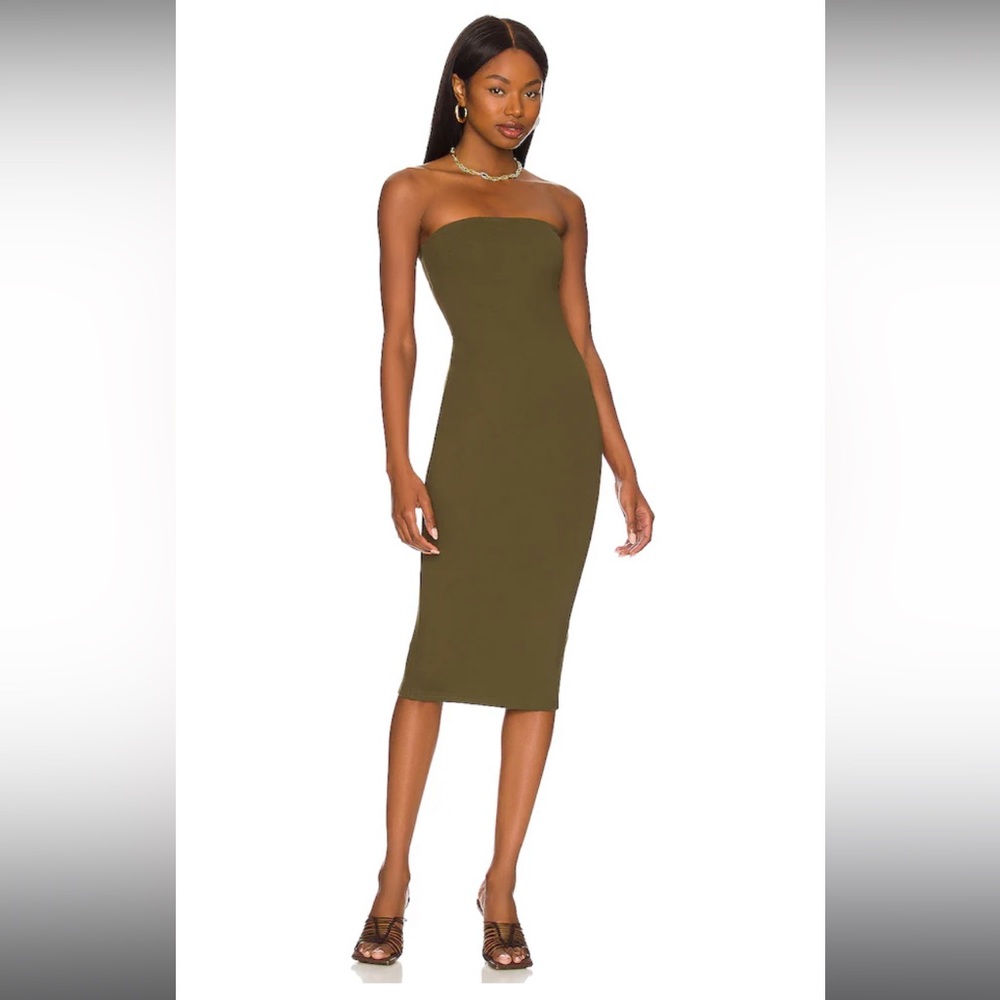 Lilian Strapless Dress in Dark Olive
superdown